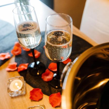La Suite Romantique Avec Jacuzzi Au Coeur De Perpignan Exteriér fotografie
