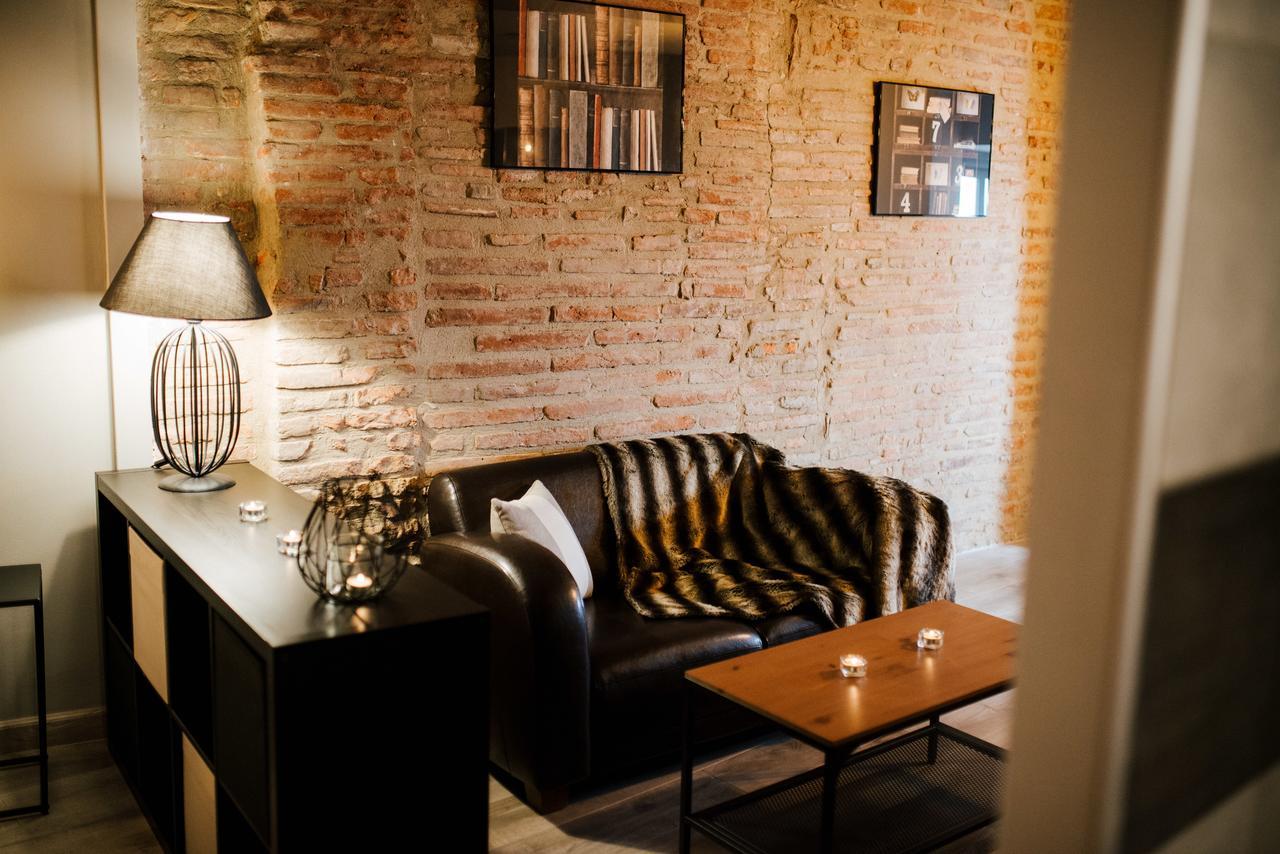 La Suite Romantique Avec Jacuzzi Au Coeur De Perpignan Exteriér fotografie